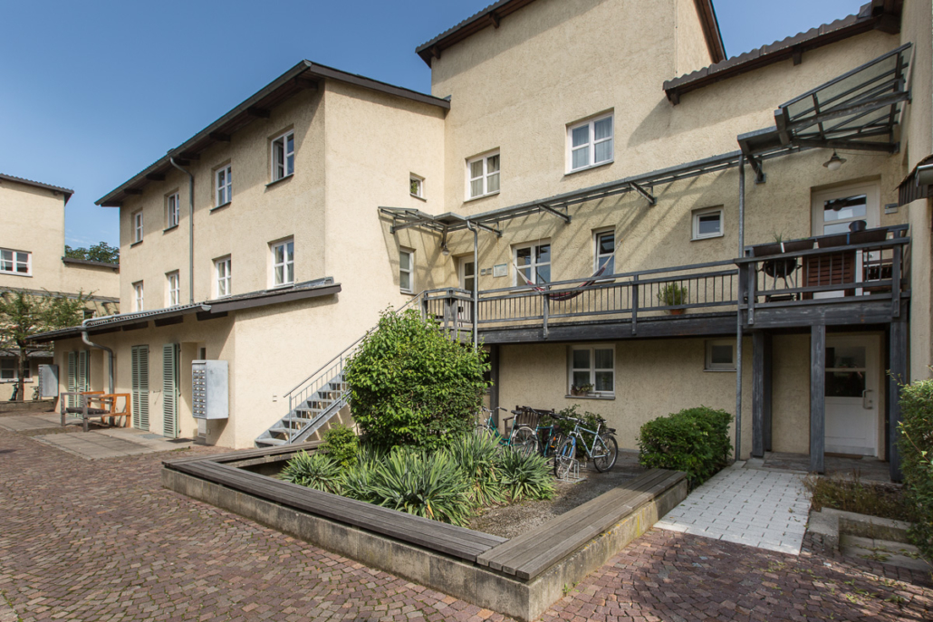 Straussi Außenansicht